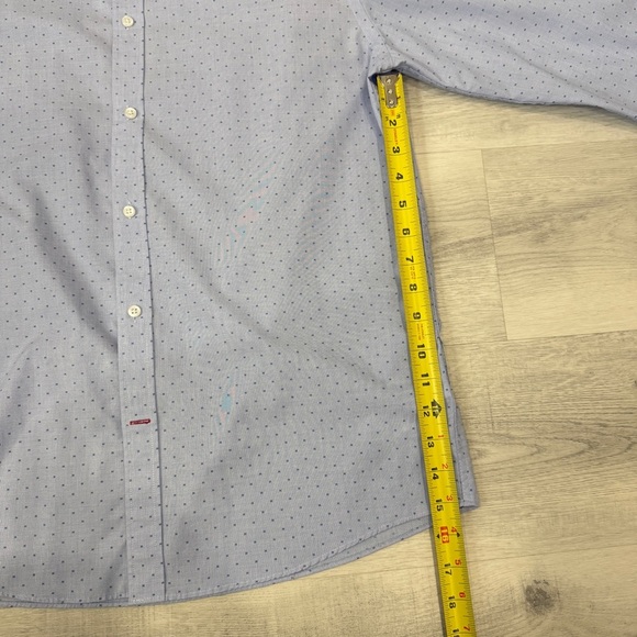 Tommy Hilfiger Light Blue Dress Shirt with Dotted H Pattern Neck 16 - Picture 7 of 17